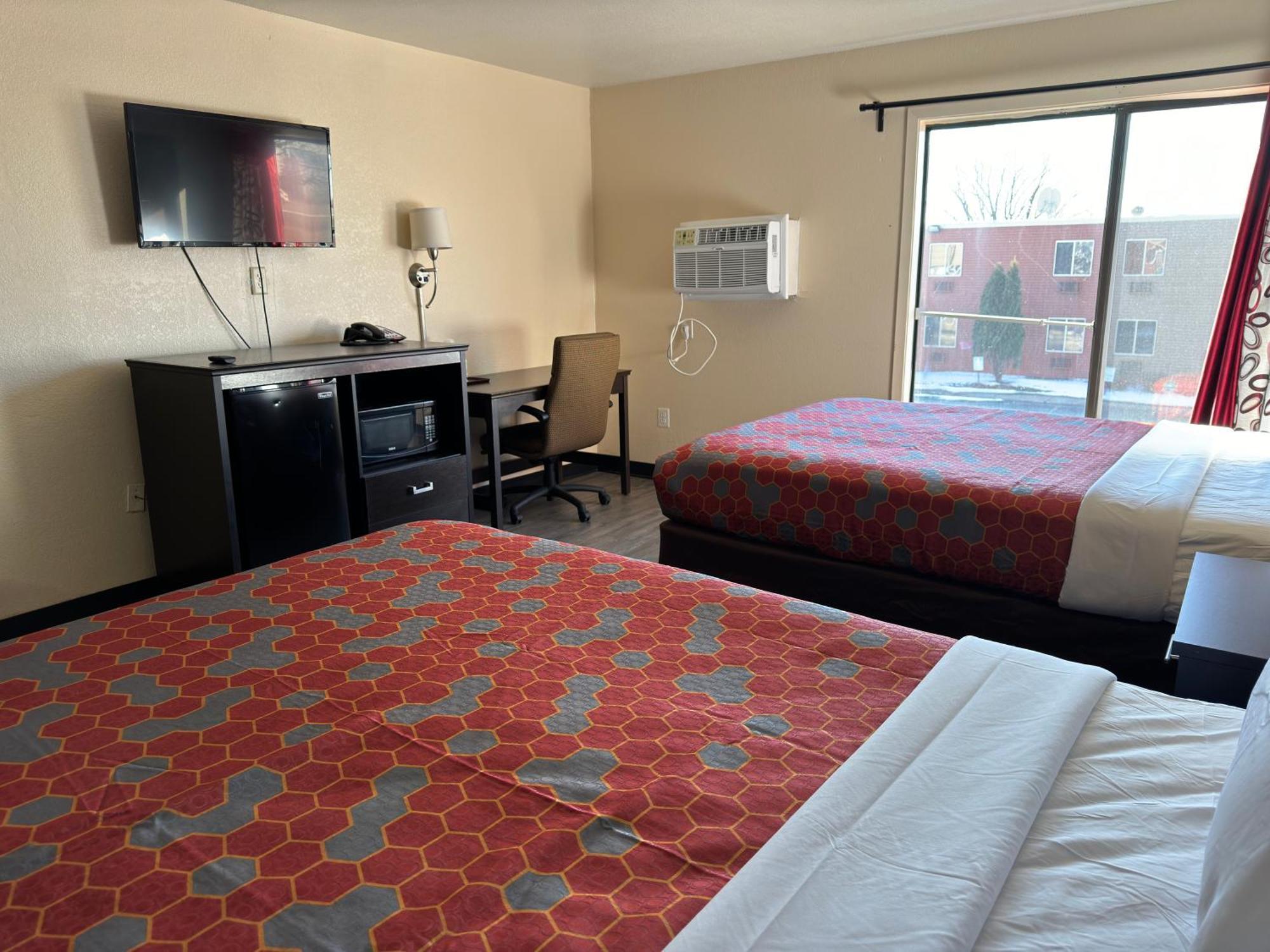Econo Lodge Waite Park Экстерьер фото